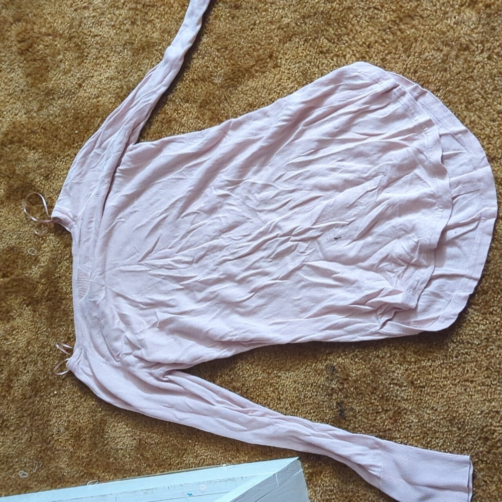 Light pink between me and you shirt size medium in women